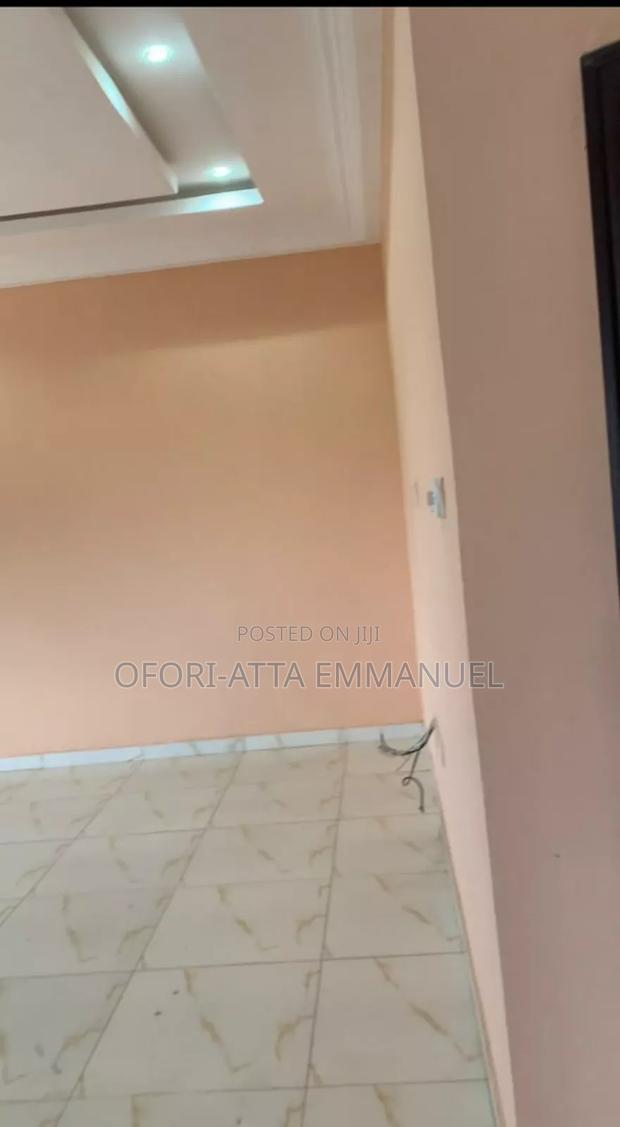 2bdrm Apartment in Amasaman 3Junction, Pokuase for rent · Photo 6