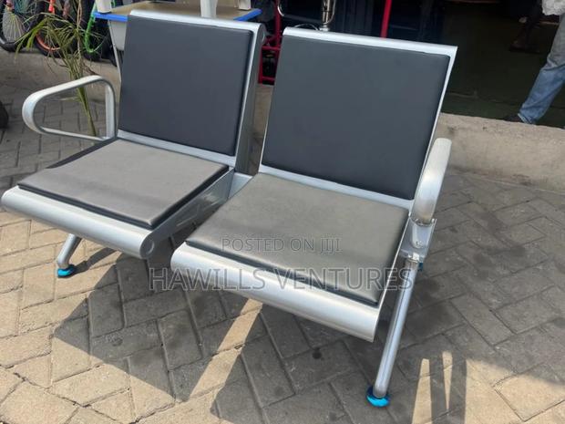 2 in 1 Waiting Metal Chair · Photo 1