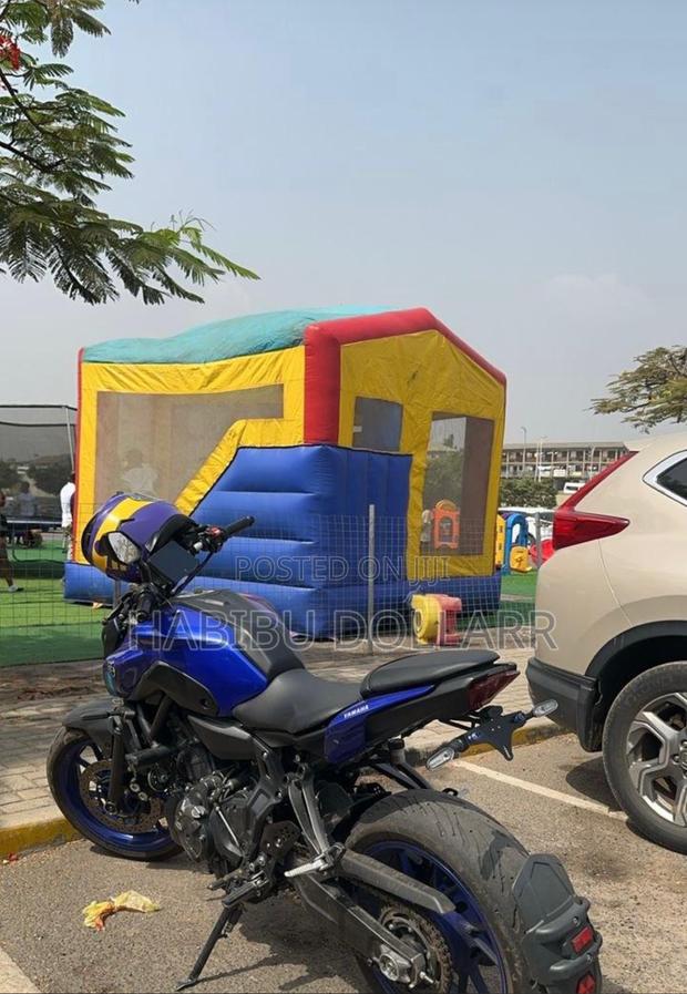 Yamaha 2024 Blue · Photo 4