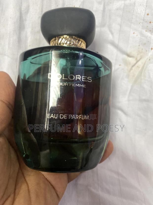 Dolores Perfume · Photo 2