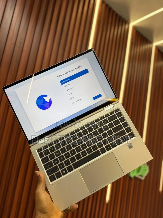 Laptop HP EliteBook X360 1040 G7 16GB Intel Core I7 SSD 512GB · Photo 1