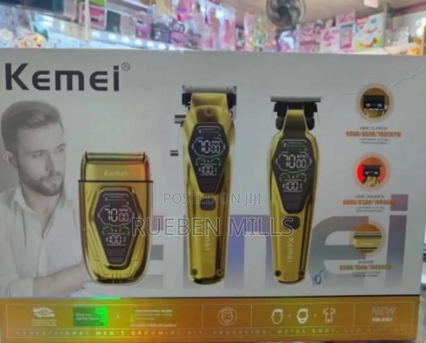 3 in 1 Face and Body Hair Remover Barbering Shaving Machine · Photo 3