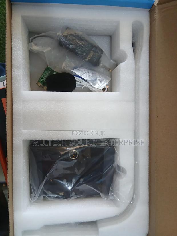 Wireless Conference Microphone · Photo 5