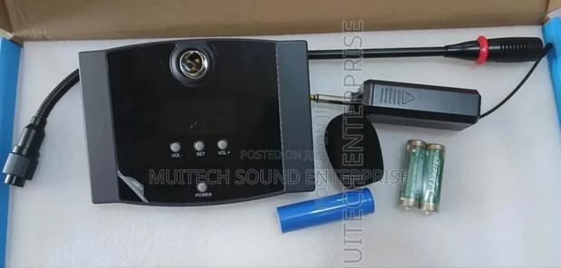 Wireless Conference Microphone · Photo 1
