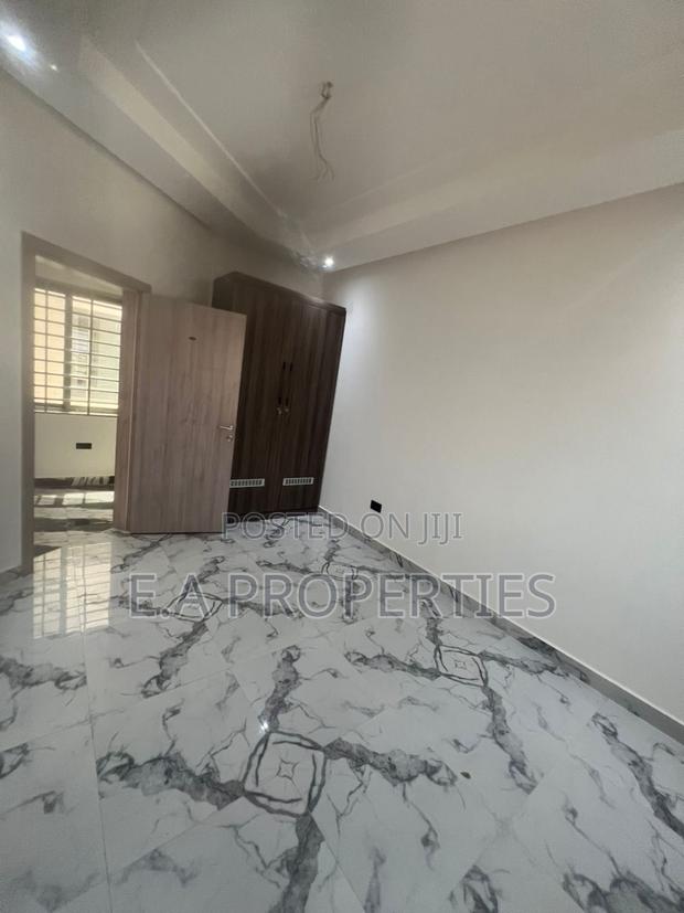 4bdrm House in E A Properties, Sakumono for sale · Photo 7