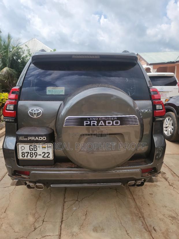 Toyota Land Cruiser Prado 3.0 D-4D (190 Hp) 2016 Green · Photo 2