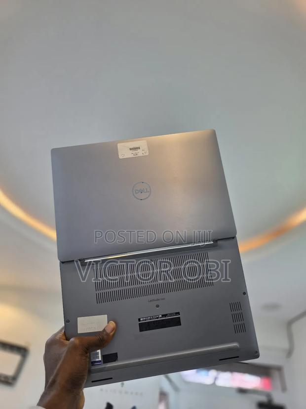 Laptop Dell Latitude 7400 16GB Intel Core I5 SSD 256GB · Photo 3