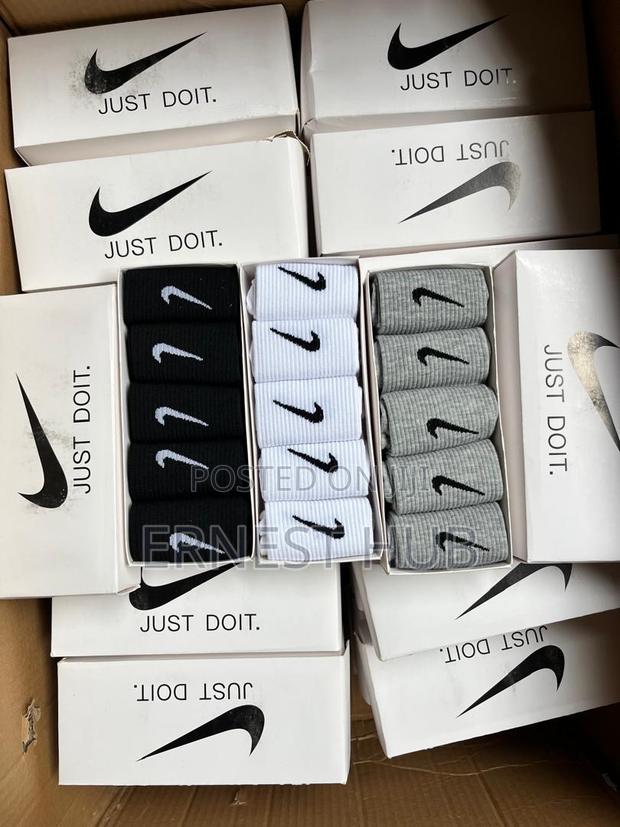 Nike Socks · Photo 2