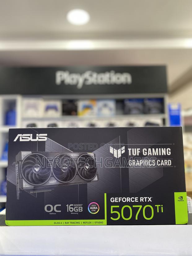 Asus Tuf Gaming Geforce Rtx 5070 Ti 16 Gb Gddr7 · Photo 1