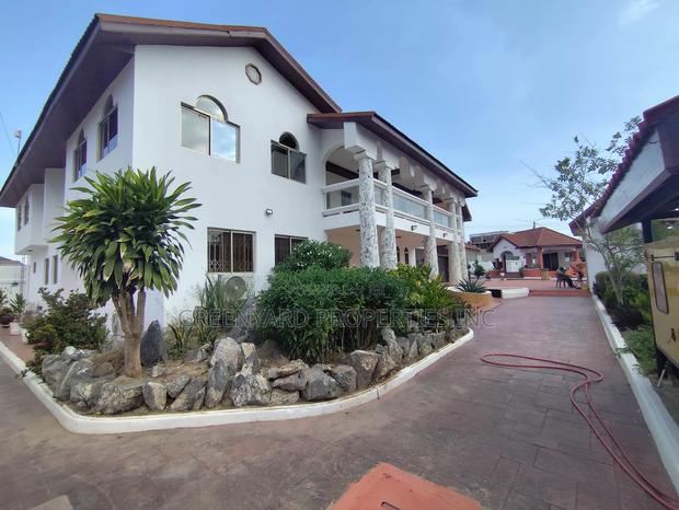 5bdrm Villa in Trasacco, East Legon for rent · Photo 3