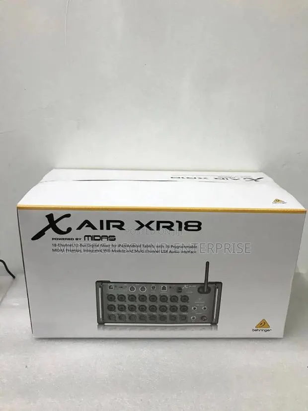 Digital Mixer (Beringer Xr18) · Photo 1