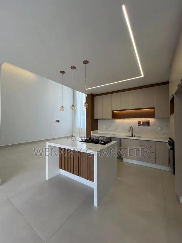 3bdrm House in Accra for sale · Photo 8