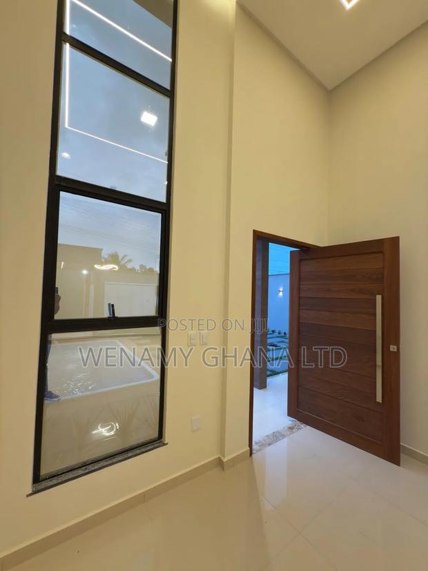 3bdrm House in Accra for sale · Photo 3