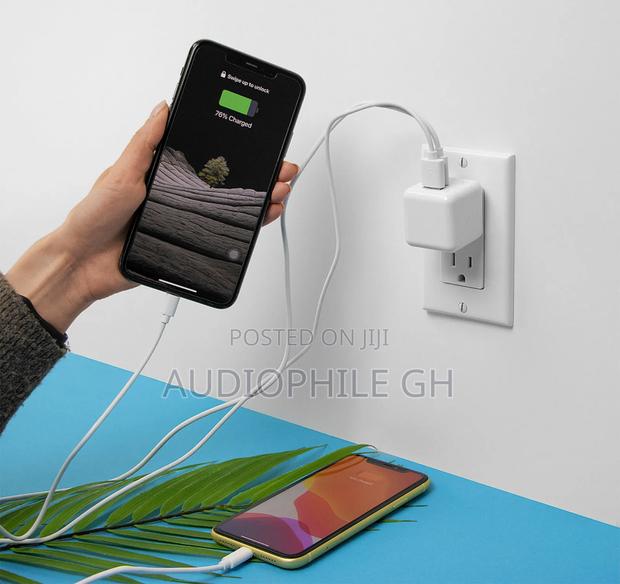 Just Wireless Dual Port Usb-a and Usb-C Wall Charger · Photo 4