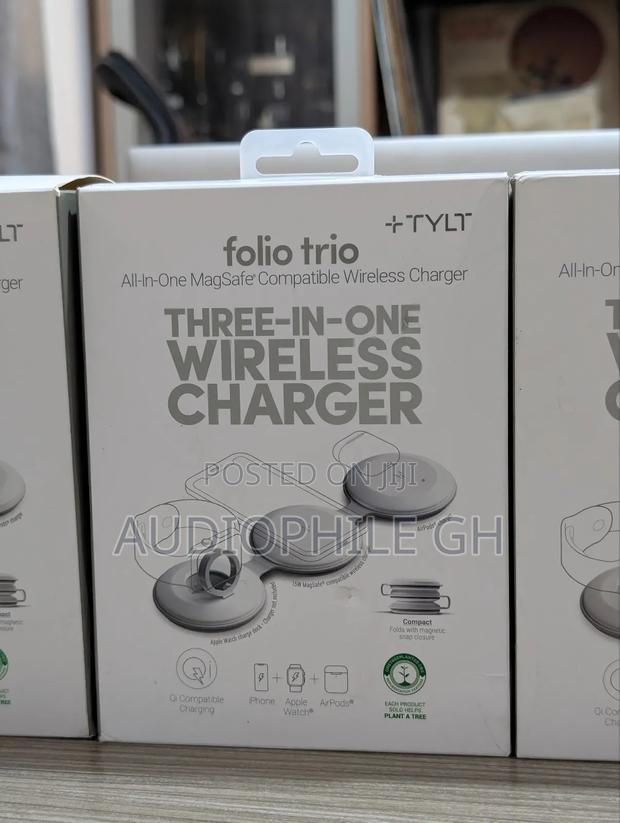 Tylt Folio Trio All-in-One Magsafe Wireless Charger · Photo 6