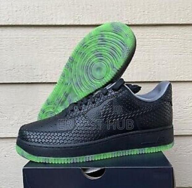 Nike Airforce 1 Halloween Black · Photo 2