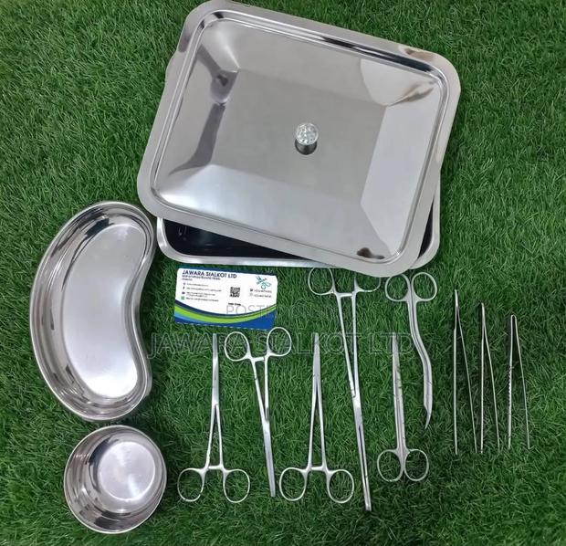 Suture Set 13 Pieces · Photo 1