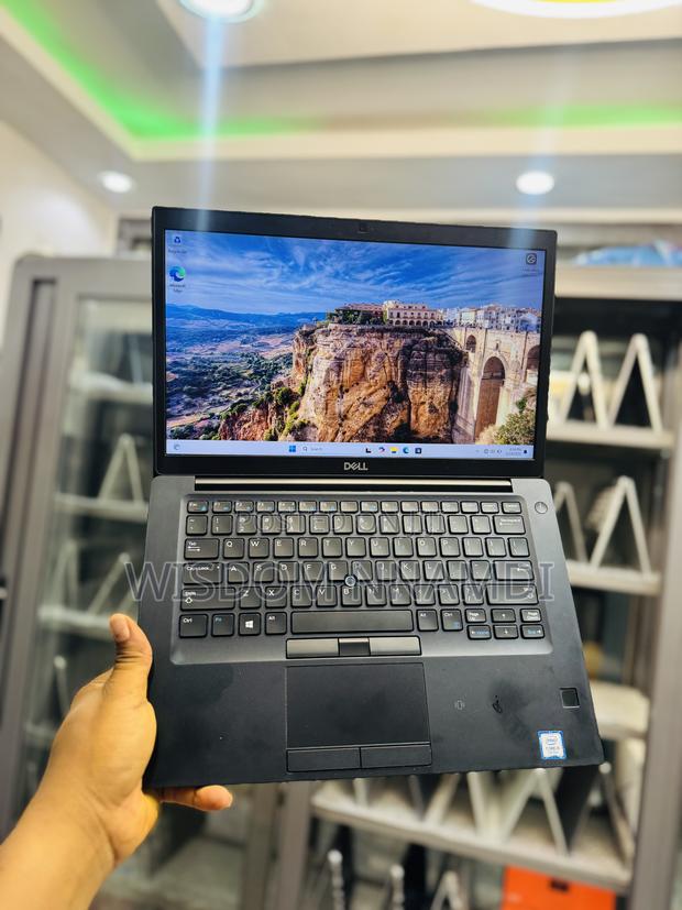 Laptop Dell Latitude 7490 8GB Intel Core i5 SSD 256GB · Photo 5