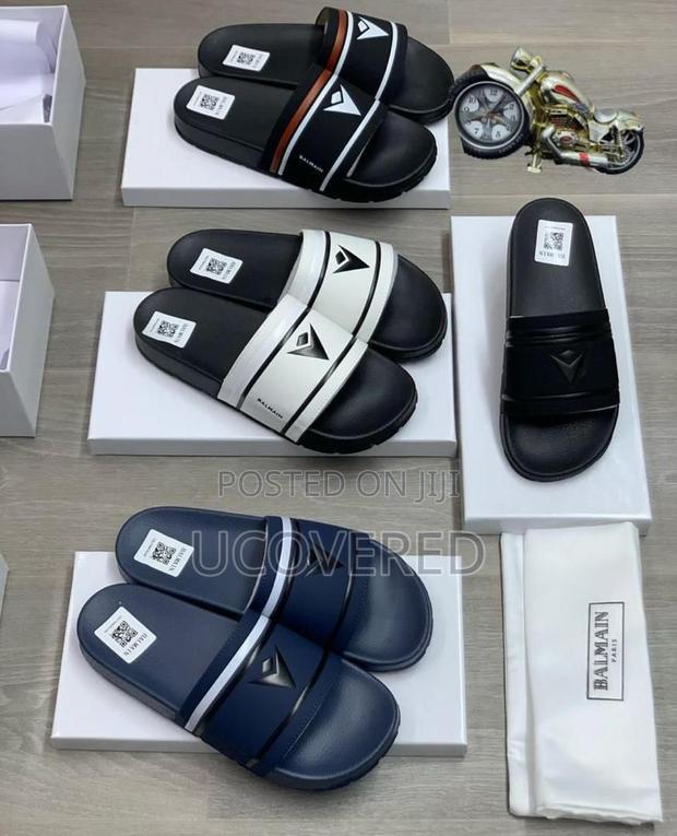 Balmain Home Non-Slip Open Toe Slippers Unisex · Photo 1