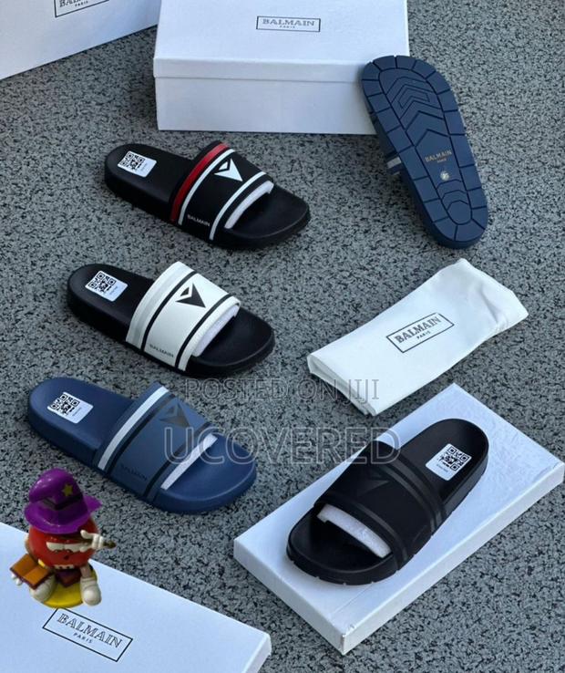 Balmain Home Non-Slip Open Toe Slippers Unisex · Photo 3