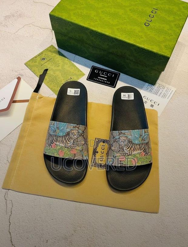 Gucci Home Non-Slip Open Toe Slippers Unisex · Photo 2