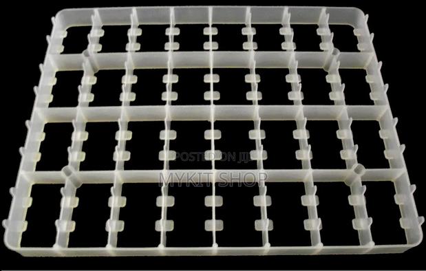 32 Hole Incubator Geese Tray · Photo 1
