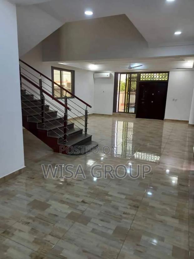 4bdrm Duplex in Wisa Group, Accra Metropolitan for rent · Photo 2