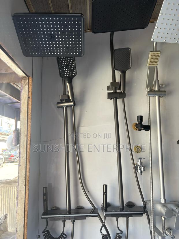 4in1 Digital Shower With Led Display · Photo 1