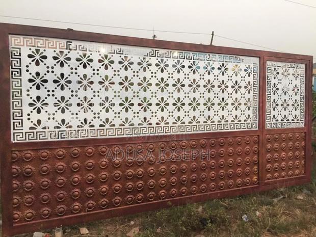Fence Gate · Photo 2