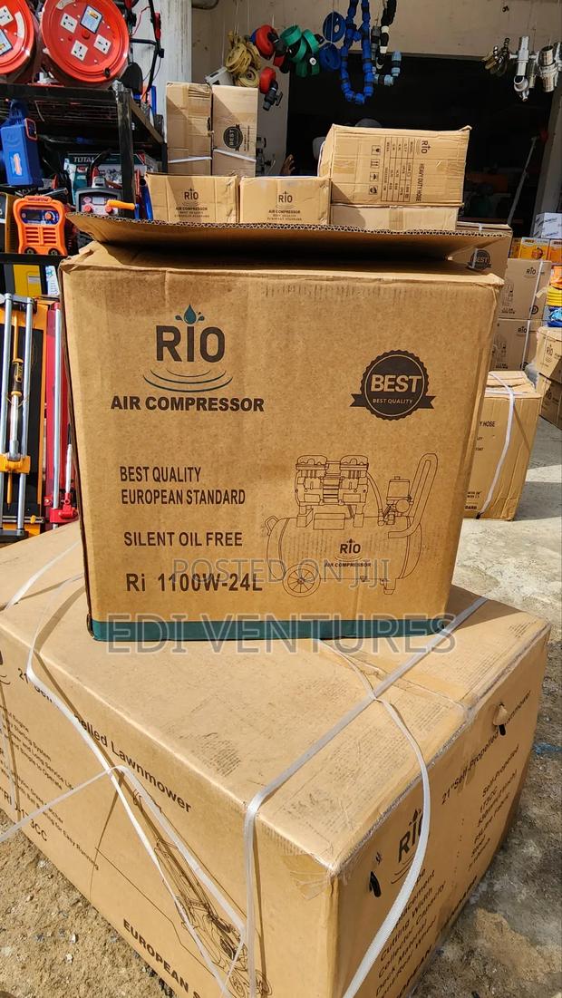 Rio 24 Litres Air Compressor - Silent Oil Fre · Photo 4