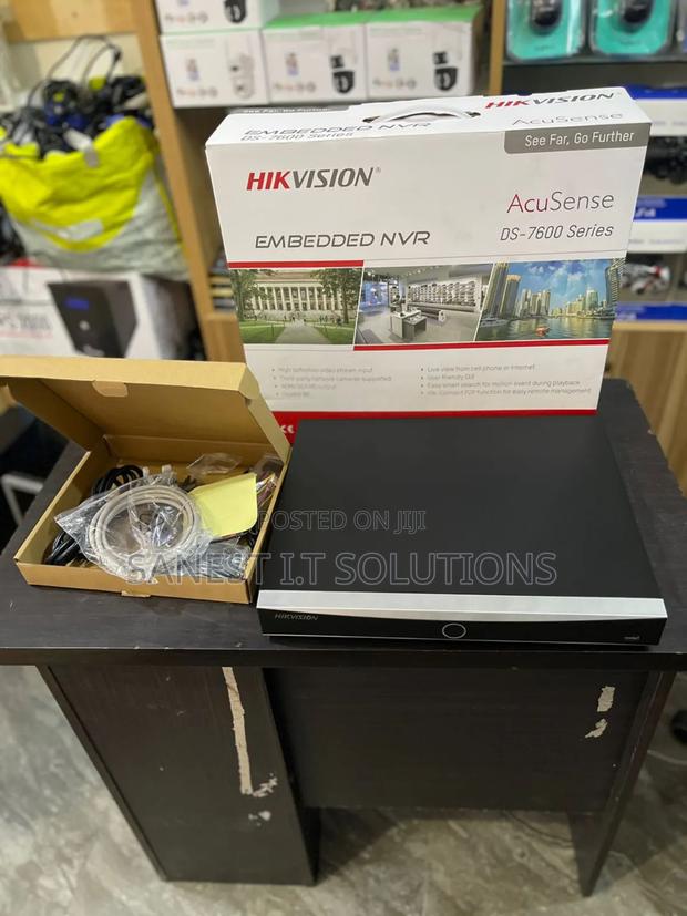 32 Channel Hikvission NVR With Poe · Photo 2