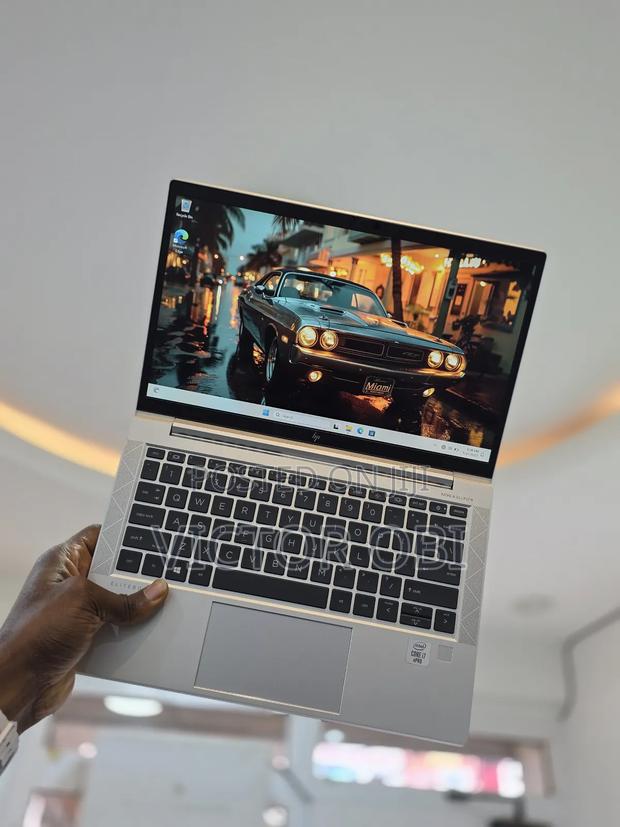 Laptop HP EliteBook 830 G7 16GB Intel Core I7 SSD 512GB · Photo 1