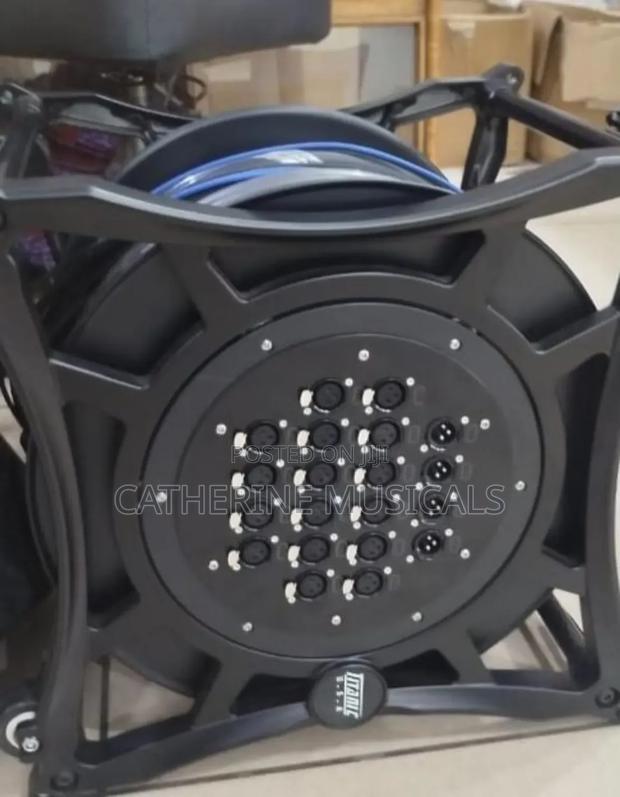 16 Channel Audiolink With 4output; 30 Meters · Photo 1