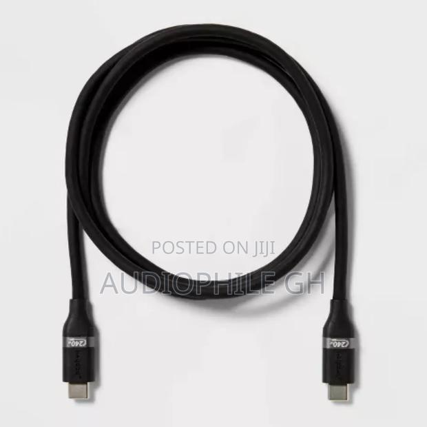 Heyday 4ft Inch Usb-C to Usb-C 240w Silicone Cable · Photo 1