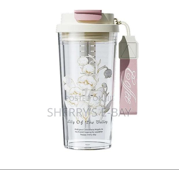 Water Cups With Straw · Photo 3