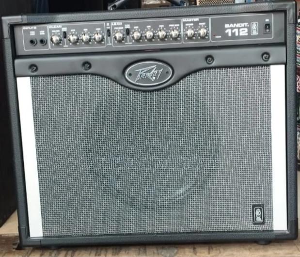 Peavy Bandit 112 Lead Guitar Combo · Photo 2