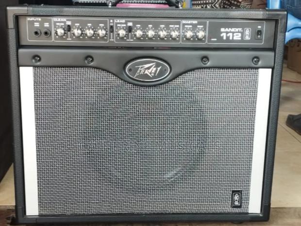 Peavy Bandit 112 Lead Guitar Combo · Photo 3