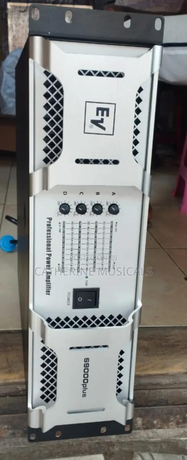 Ev S9000plus 4channel Amplifier · Photo 1