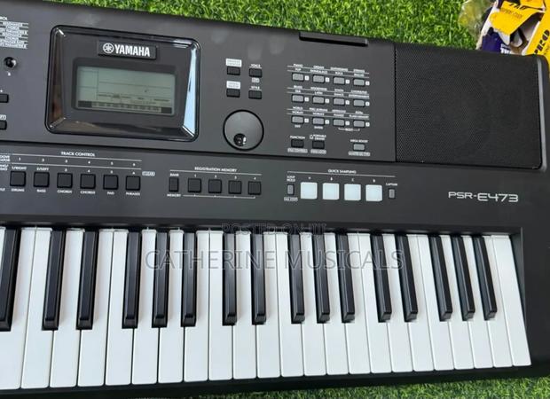 Yamaha Psr E473 Keyboard · Photo 4