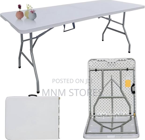 Foldable Party Table 6 Seater · Photo 1