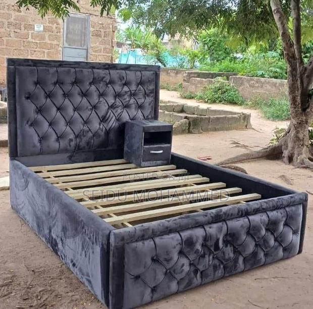Double Bed Frame With Side Withdraw · Photo 1