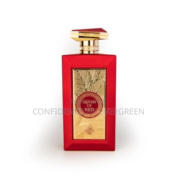 Queen of Red · Photo 3