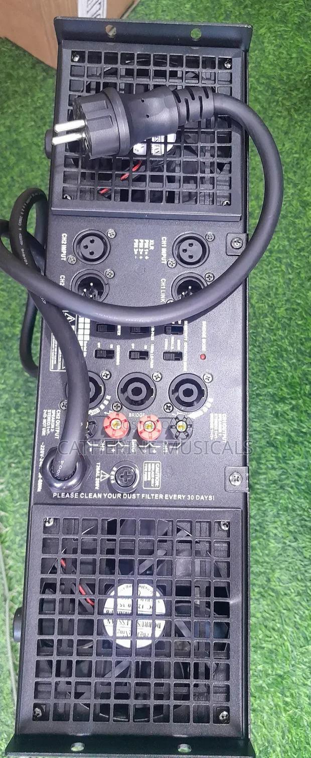 Crest Audio Ca20 Bass Amplifier · Photo 3
