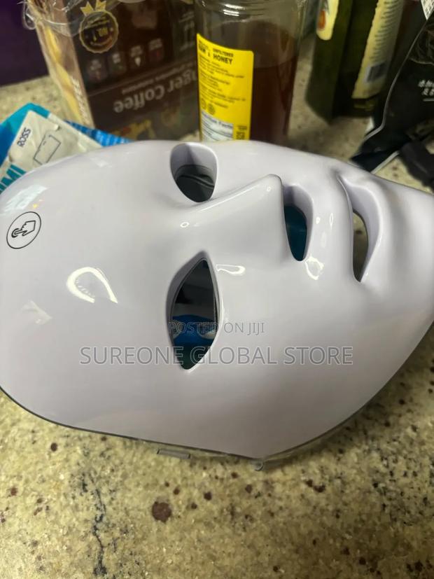 Face Mask Photodynamic Therapy Skin Mouisture · Photo 3