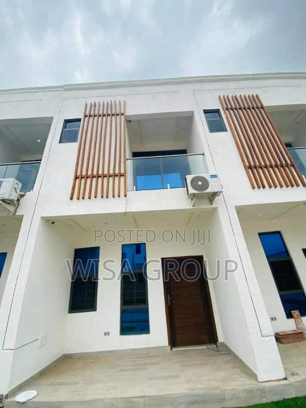 2bdrm Duplex in Wisa U, Accra Metropolitan for rent · Photo 1