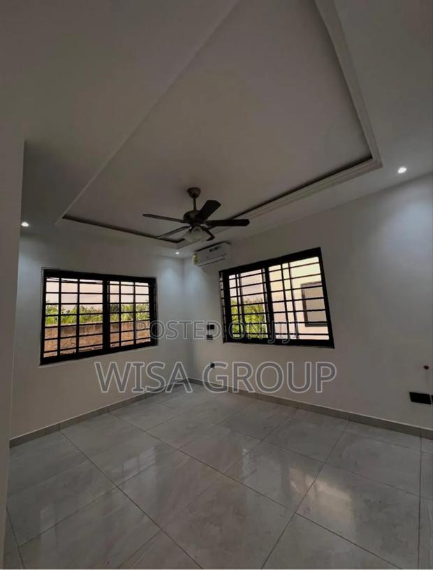 3bdrm Duplex in Wisa Group, Accra Metropolitan for rent · Photo 5
