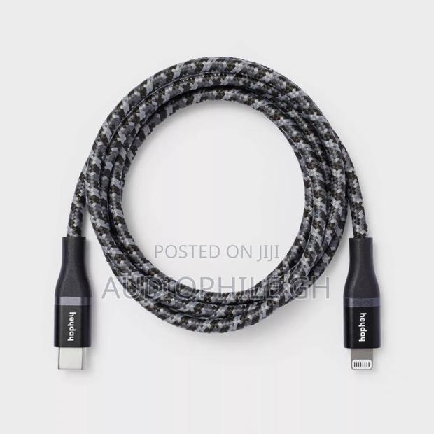 Heyday 4' Ft Lightning to Usb-C Braided Fast Charging Cable · Photo 3