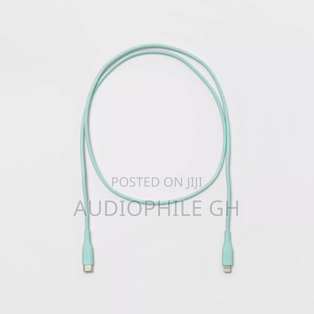 Heyday 3' Ft Lightning to Usb-C Round Fast Charging Cable · Photo 6
