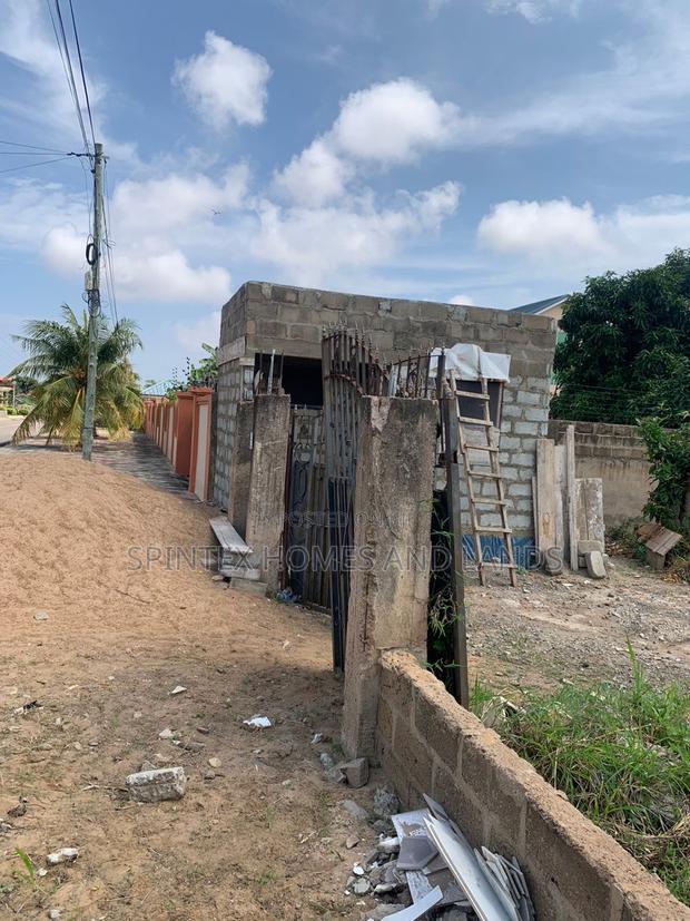 One Plot for Sale in Spintex HFC Estate Size 70/100 · Photo 2