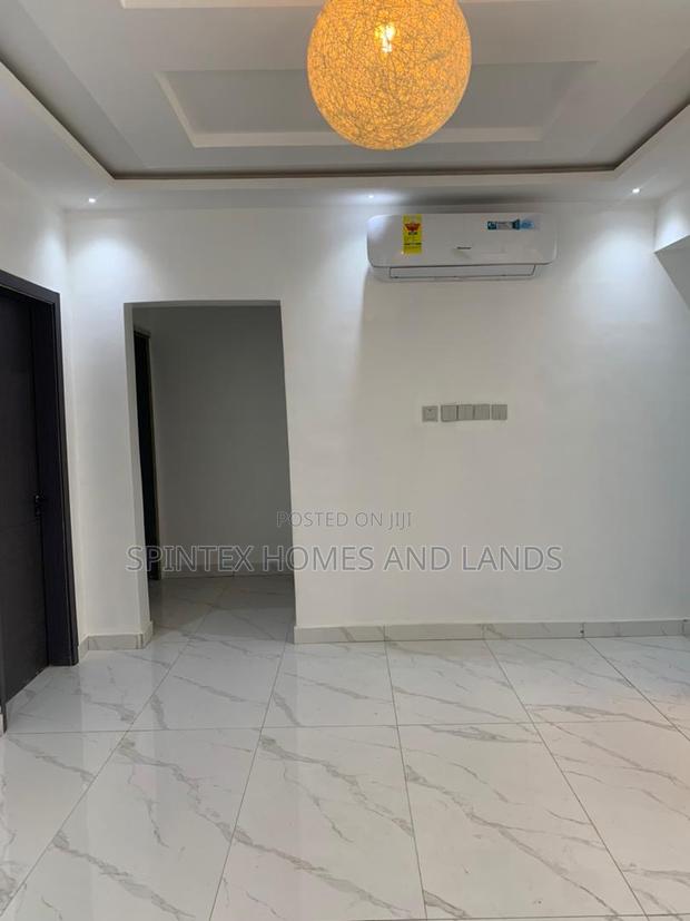 3bdrm Mansion in Community 18 Block, Spintex for sale · Photo 7